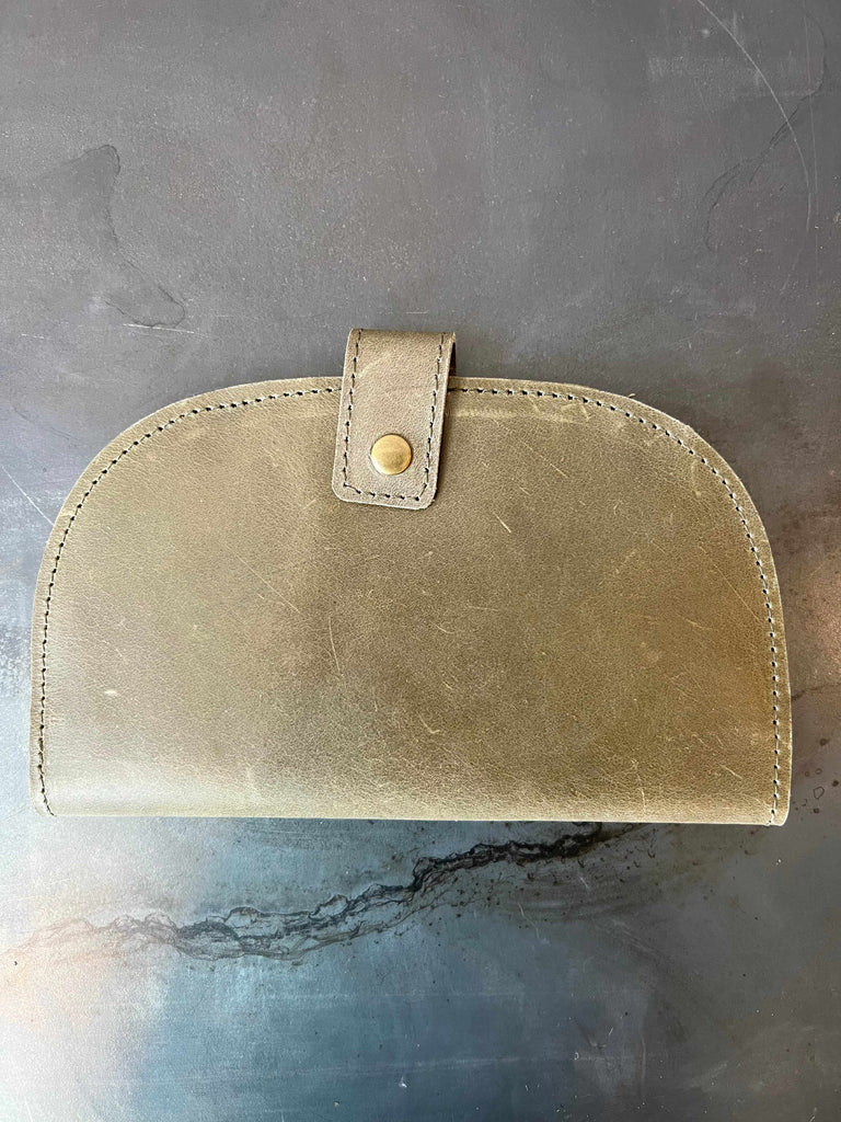 Able Marisol wallet in olive