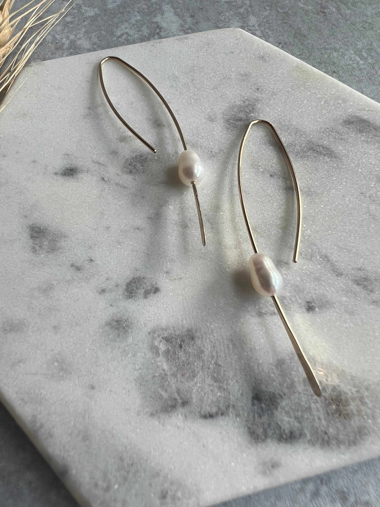 Threader Earrings with Natural Pearls