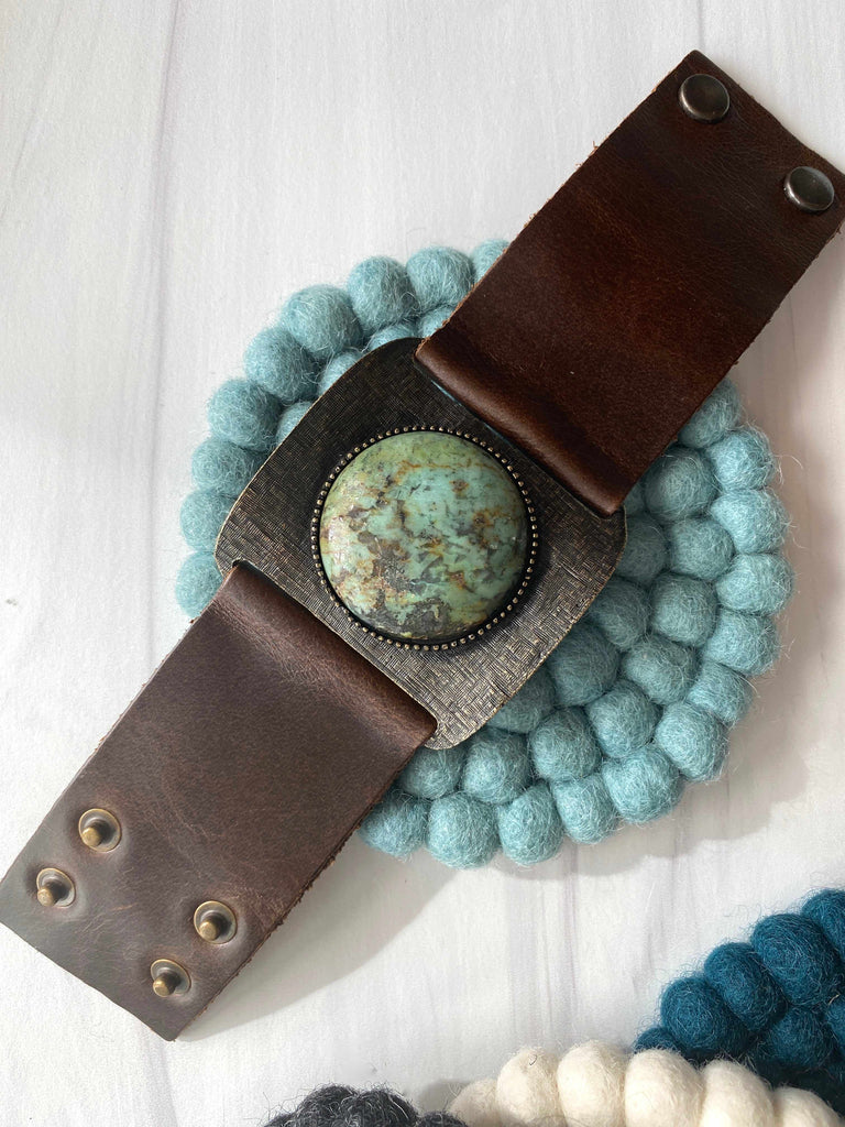 leather fringe cuff bracelet + leather snap tutorial - see kate sew