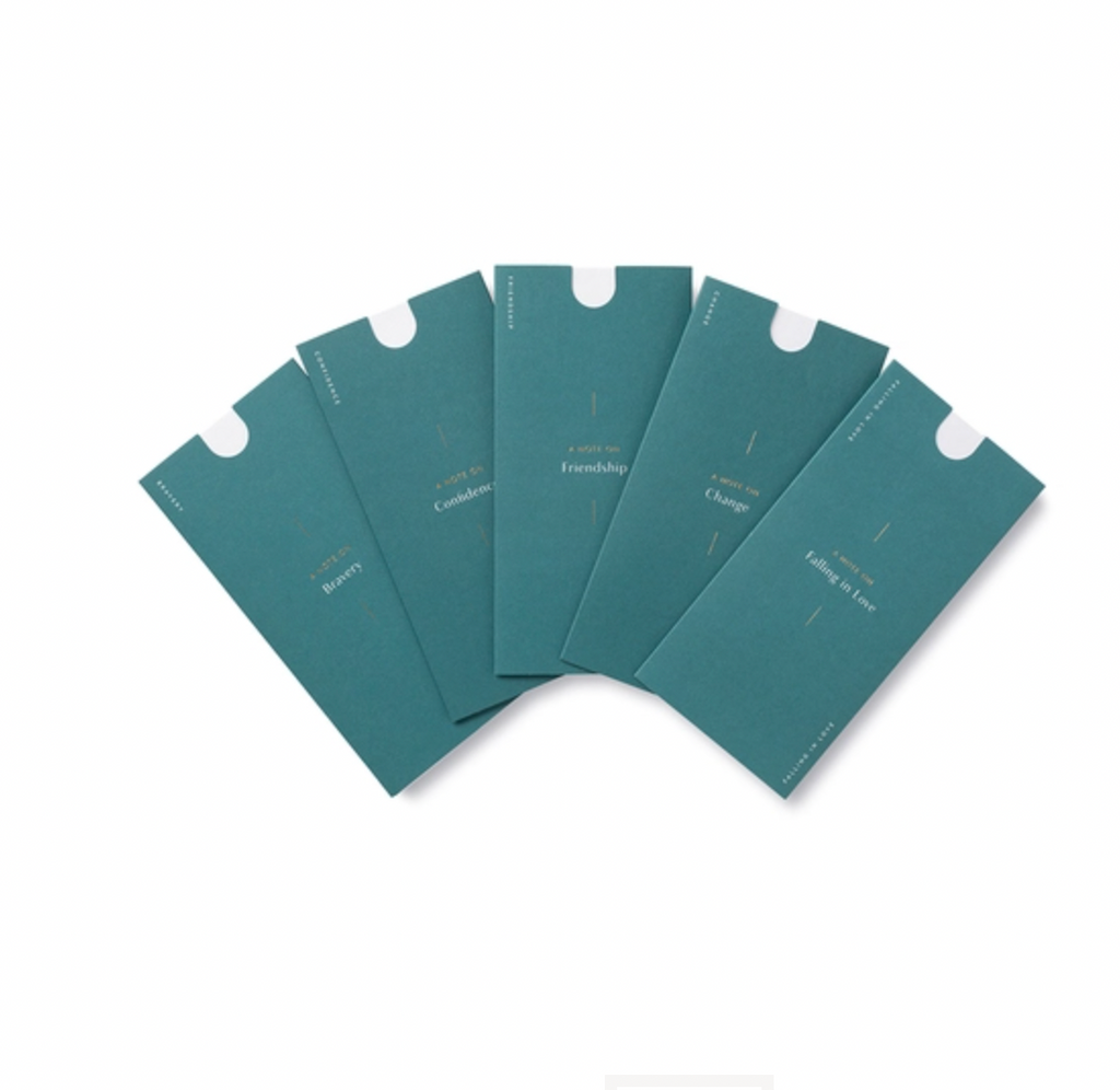 Life Notes letter writing kit folders