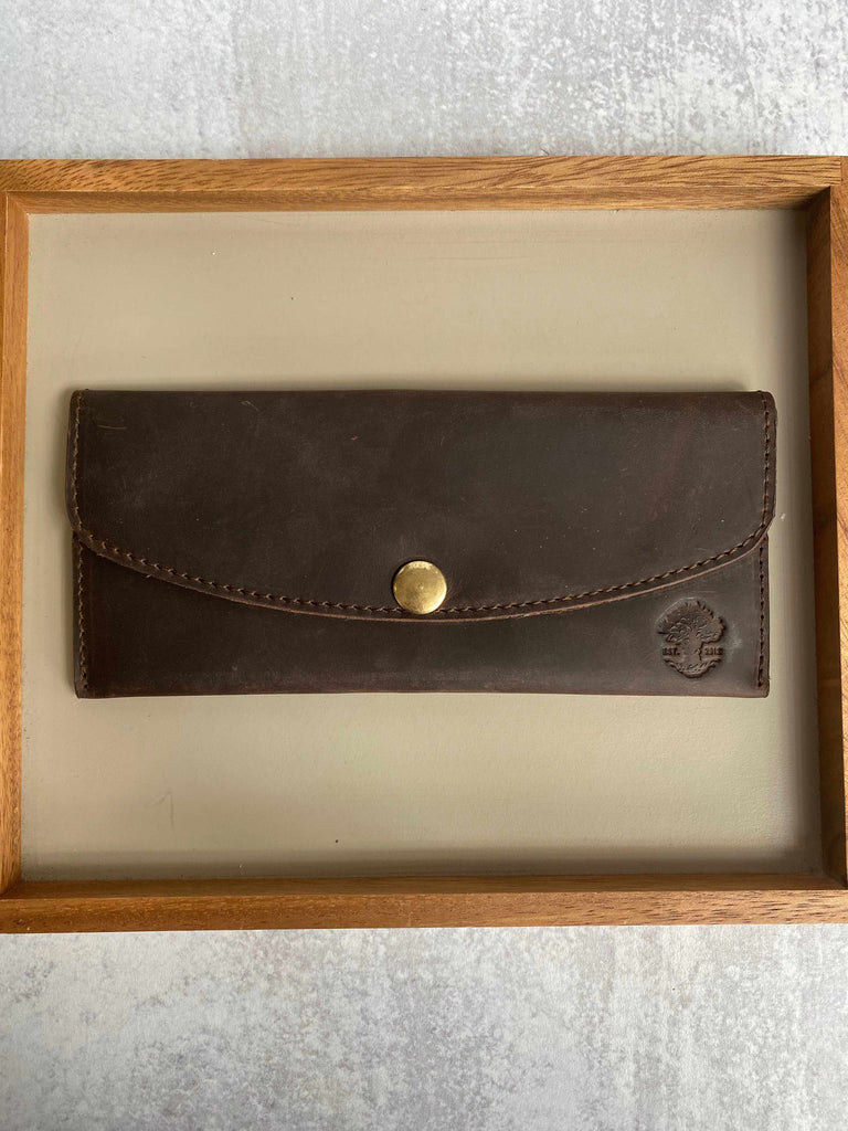 Leather Waylon Wallet in Chocolate