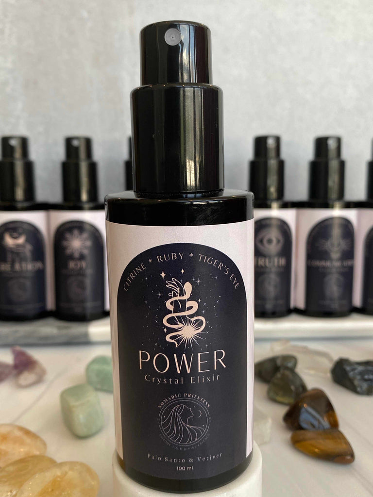 Crystal Elixir Aura Mist for Power in palo santo and vetiver