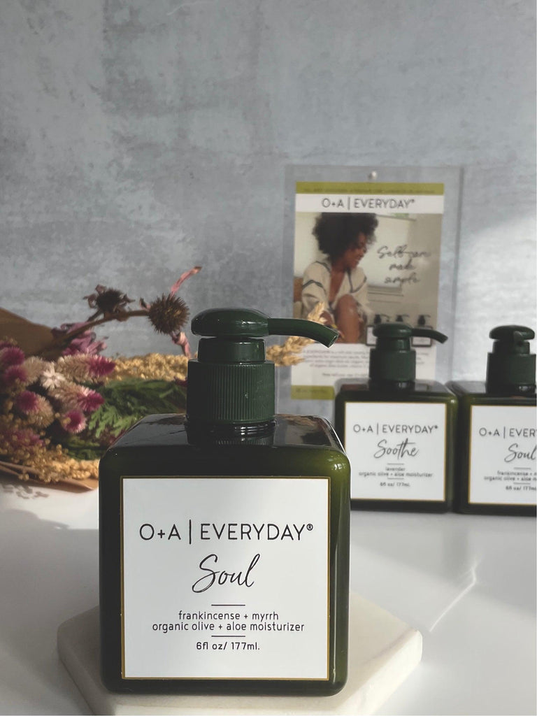 O + A EVERYDAY Moisturizer in Frankincense and Myrrh