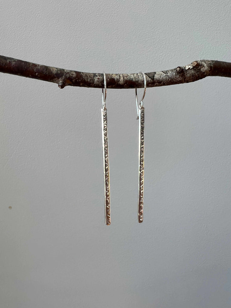 Hammered stick dangle earrings